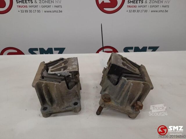Suporte de motor Mercedes Occ set motorsteunen Mercedes Actros 1831 A9412415