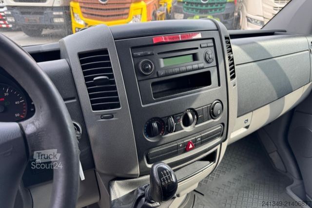 Schuifzeil bestelwagen MERCEDES-BENZ Sprinter 316 Hebebühne