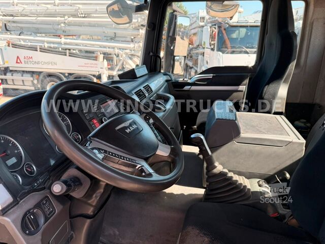 Beton mikser kamyonu MAN TGS 32.400 8X4 Stetter 9m³
