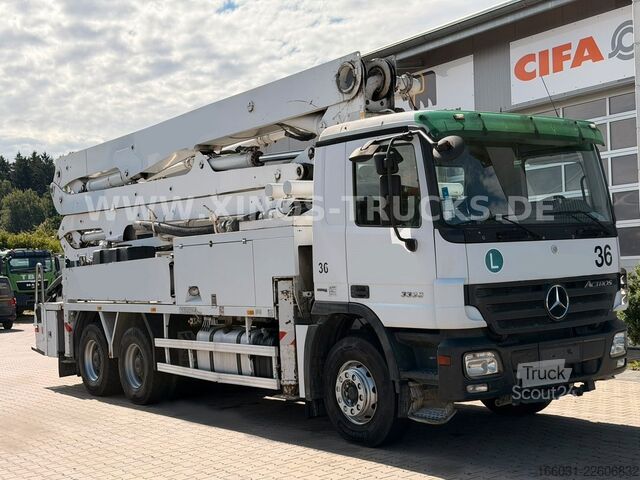 Beton pompası kamyonu MERCEDES-BENZ Actros 3336 6X4 Putzmeister BSF 36M/4  14.H