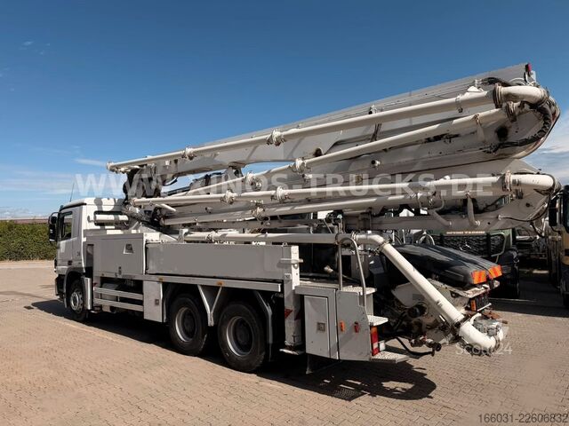 Beton pompası kamyonu MERCEDES-BENZ Actros 3336 6X4 Putzmeister BSF 36M/4  14.H