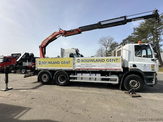 Nosturiauto DAF CF 85.460 6x2 LIFT+STEERING AXLE  + CRANE PALFI...