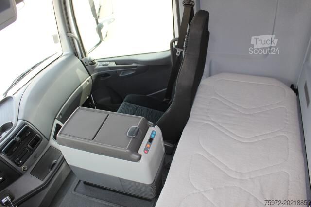LKW mit Kofferaufbau Mercedes-Benz Atego 1224L Möbelkoffer