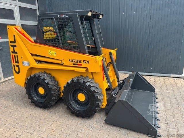 Cargadora de ruedas GEHL 4635 SX