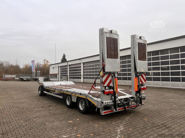 Reboque com plataforma rebaixada Möslein T 3-6,60 VB 2t  3 Achs Tieflader, Luftgefedert