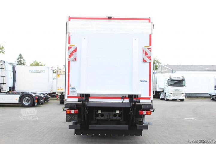 Chladený nákladný automobil Mercedes-Benz Actros 2533 E6 Kühlkoffer Lift-Lenkachse LBW