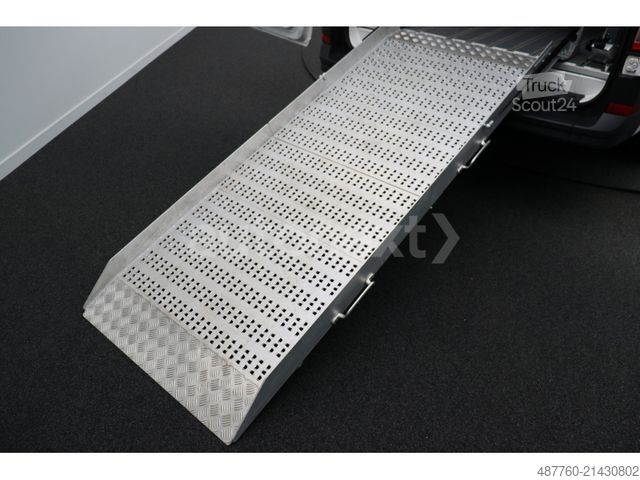 Minibus VOLKSWAGEN Crafter 50 Maxi *Rollstuhl-Rampe* Dachklima+15-S