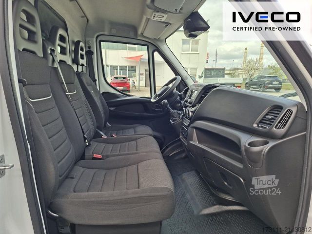 Højt tag varevogn IVECO Daily 35S16V RS 4100 / AHK / Klima / Bluetooth