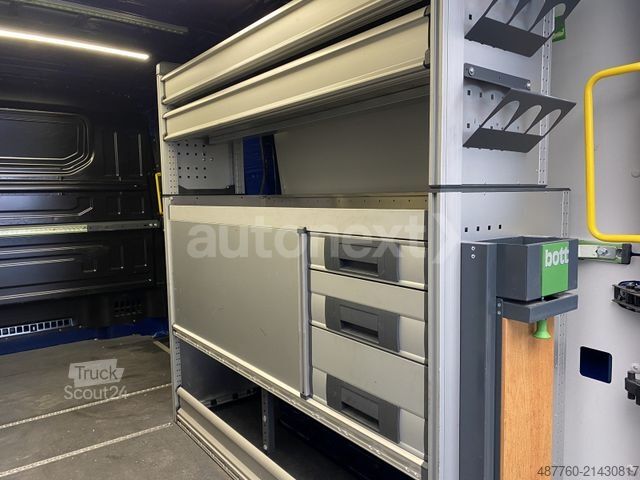Fourgon tôlé VOLKSWAGEN Crafter 35 Automatik *Werkstatt* LED+Kamera+Navi