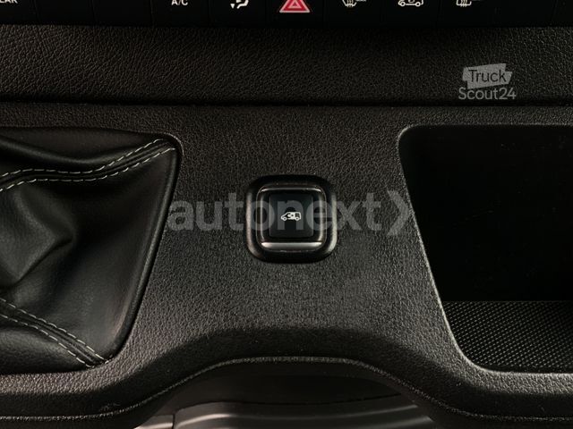 حافلة صغيرة MERCEDES-BENZ Sprinter 317 Tourer *ROLLSTUHL-LIFT* DACHKLIMA
