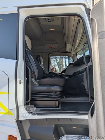 Volume tractor unit FORD F-MAX 500 in Voll- Ausstattung, MIETEN?