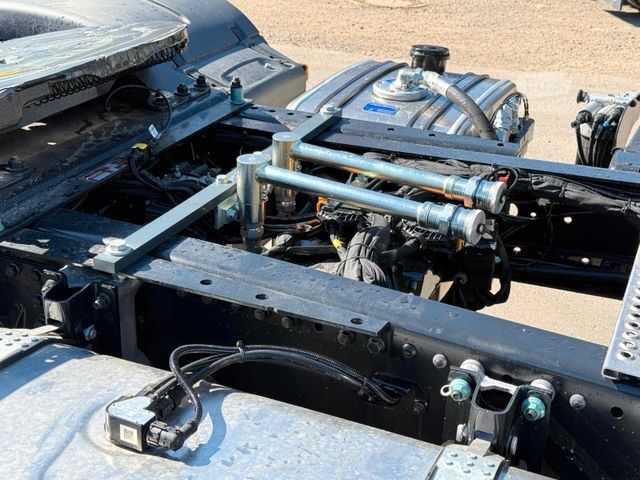 Veszélyes anyagokat szállító teherautó MAN TGS 18.480 LL SA ADR,  Voll-Luft, MIETEN?