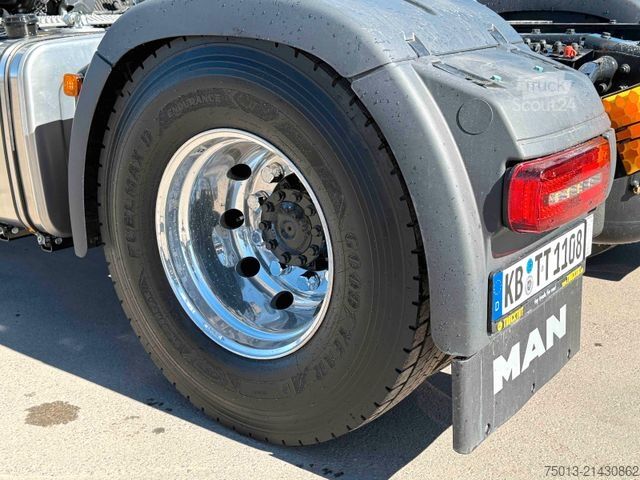 Veszélyes anyagokat szállító teherautó MAN TGS 18.480 LL SA ADR,  Voll-Luft, MIETEN?