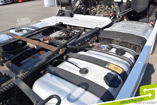 Standard nyergesvontató MERCEDES-BENZ Actros 1851 GIGA Space Hydraulik Öl Retarder