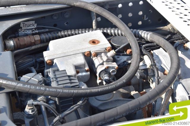 Standard nyergesvontató MERCEDES-BENZ Actros 1851 GIGA Space Hydraulik Öl Retarder