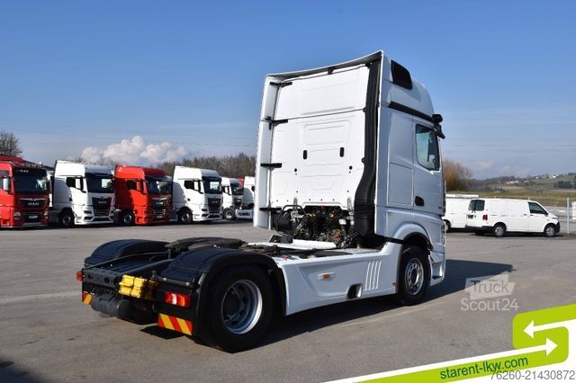 Standard nyergesvontató MERCEDES-BENZ Actros 1851 GIGA Space Hydraulik Öl Retarder