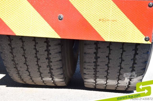 Standard nyergesvontató MERCEDES-BENZ Actros 1851 GIGA Space Hydraulik Öl Retarder