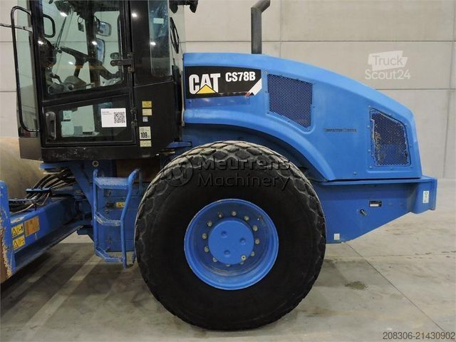 Tek tamburlu silindir CATERPILLAR CS78B