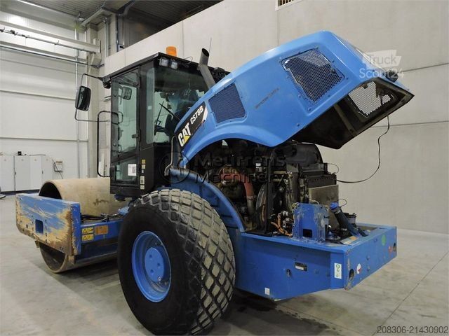 Tek tamburlu silindir CATERPILLAR CS78B