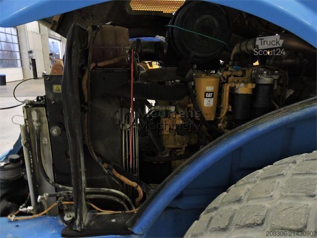 Tek tamburlu silindir CATERPILLAR CS78B