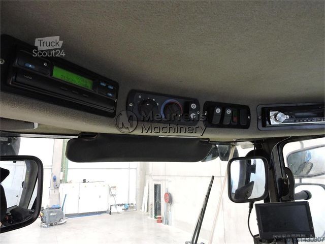 Tek tamburlu silindir CATERPILLAR CS78B