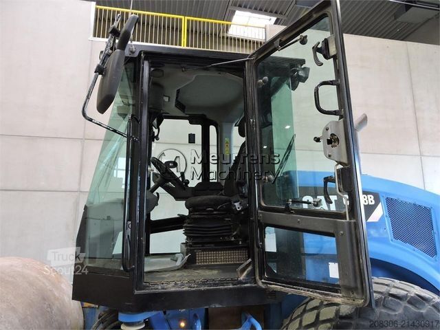 Tek tamburlu silindir CATERPILLAR CS78B