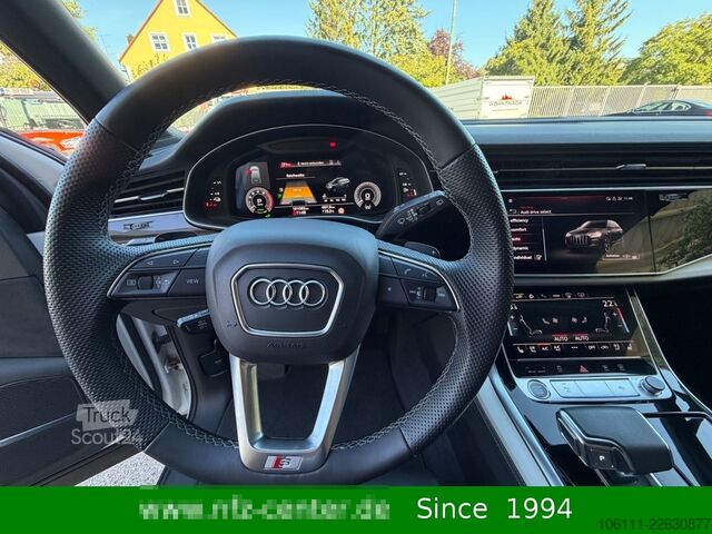 Pick-up AUDI Q7 55 TFSI e quattro S-Line HeadUp/Massage/AHK