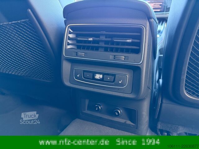 Pick-up AUDI Q7 55 TFSI e quattro S-Line HeadUp/Massage/AHK