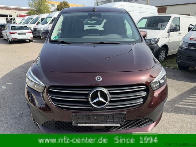 Minibus MERCEDES-BENZ T 180 d Edition Progressive Kamera AHK
