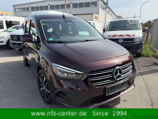 Minibus MERCEDES-BENZ T 180 d Edition Progressive Kamera AHK