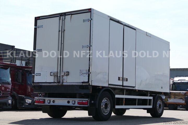 Remolque caja ACKERMANN-FRUEHAUF A 18/ 7.0 E Koffer 42m³ Durchladesystem
