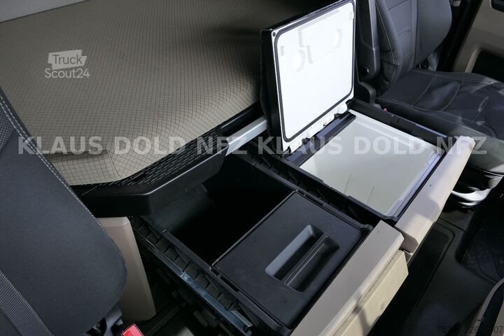 Камион платформа с брезент MAN TGX 26.510 PP Retarder XL-Tank Mitnahmestapler