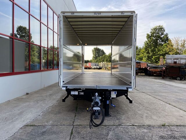 Remorque à caisse Möslein TK0105D-L Weiß  Tandem Koffer, Ladebordwand 1,5 t + DurchladbarNeufahrzeug --