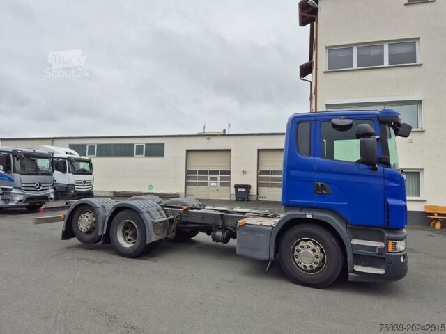 Châssis de camion Scania G 450 6x2