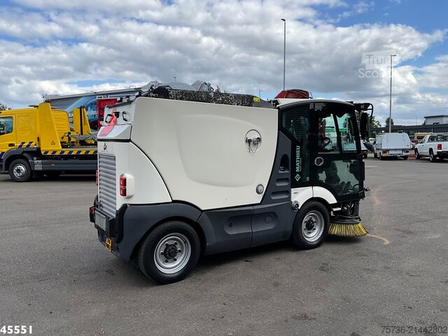 Cestna čistilnica Mathieu MC 210 Azura Flex Euro 6