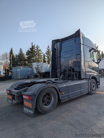 Standartinis vilkikas Volvo FH500