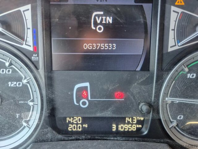 Substances dangereuses DAF XF 480 FT SUPER SPACE CAB ADR ZF INTARDER