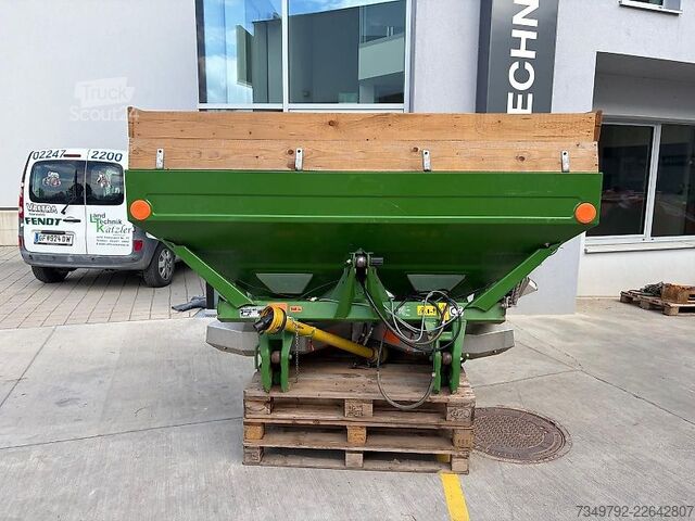 Mēslo izkliedētājs Amazone ZA-M 1500