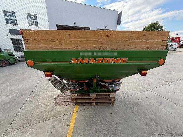 Mēslo izkliedētājs Amazone ZA-M 1500