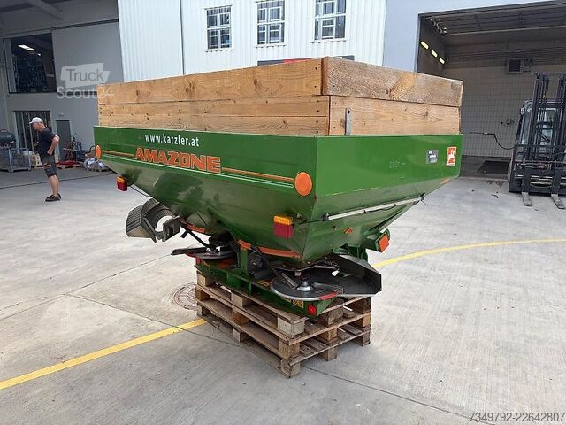 Mēslo izkliedētājs Amazone ZA-M 1500