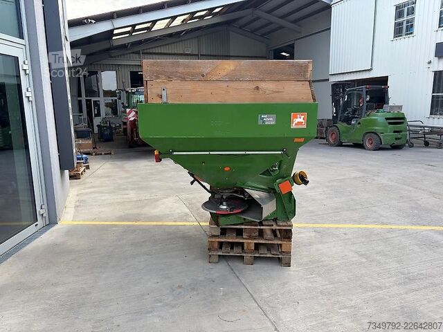 Mēslo izkliedētājs Amazone ZA-M 1500
