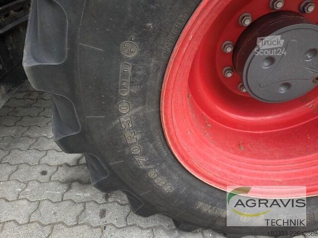 Traktor Fendt 724 VARIO S4
