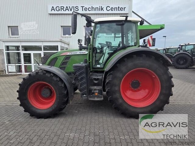 Traktor Fendt 724 VARIO S4