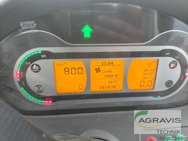 Traktor Fendt 724 VARIO S4