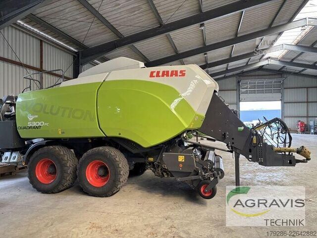 Balllpressen (Landwirtschaft) Claas QUADRANT 5300 FC T