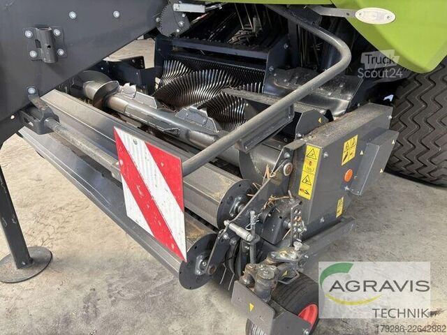 Balllpressen (Landwirtschaft) Claas QUADRANT 5300 FC T