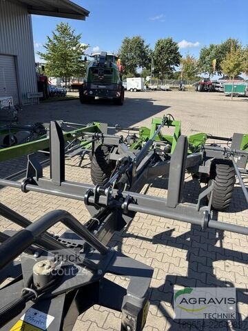 Heuwender Fendt LOTUS 1020 T