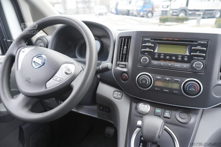 Fourgonnette - 4 unités Nissan E-NV200 XL Voltia / Electric vehicle