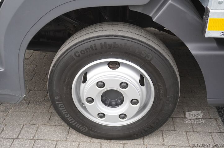 Autómentő Mercedes-Benz Atego 818 /E6/ NEW GALVANIZED tow truck