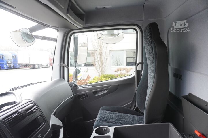 Autómentő Mercedes-Benz Atego 818 /E6/ NEW GALVANIZED tow truck